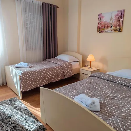 Anoe Center 아파트 Shkodër