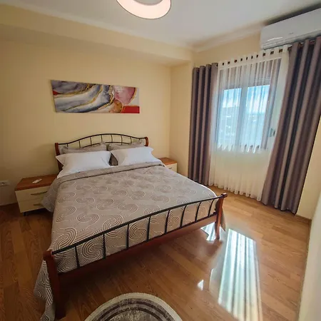 Anoe Center 아파트 Shkodër
